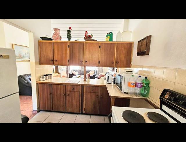 2 BEDROOM APARTMENT FOR SALE IN CROYDON